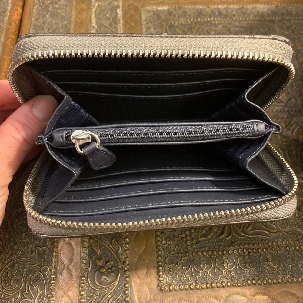 Love Moschino quilted wallet silver‎ metallic